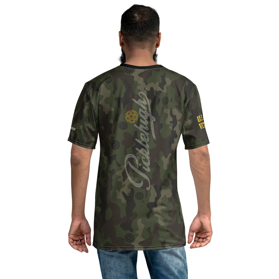 Picklehigh Camo Army Veteran Men's t-shirt